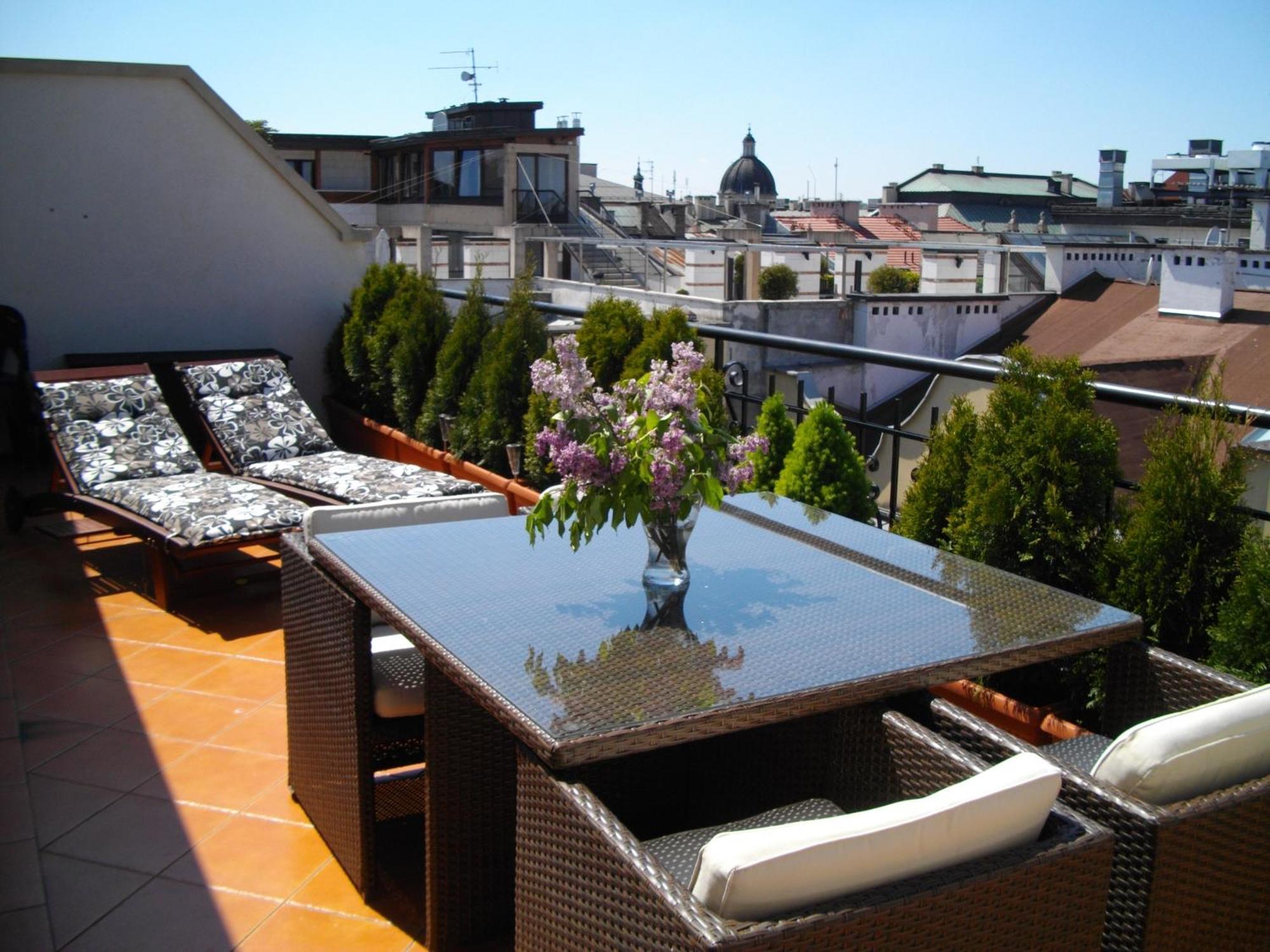 Apartament W Centrum - Duplex Penthouse In The Centre With Terrace And Air Conditioning คราคูฟ ภายนอก รูปภาพ