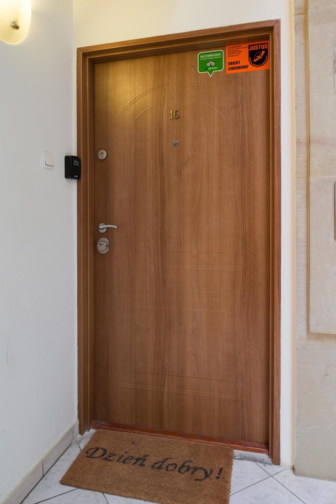 Apartament W Centrum - Duplex Penthouse In The Centre With Terrace And Air Conditioning คราคูฟ ภายนอก รูปภาพ