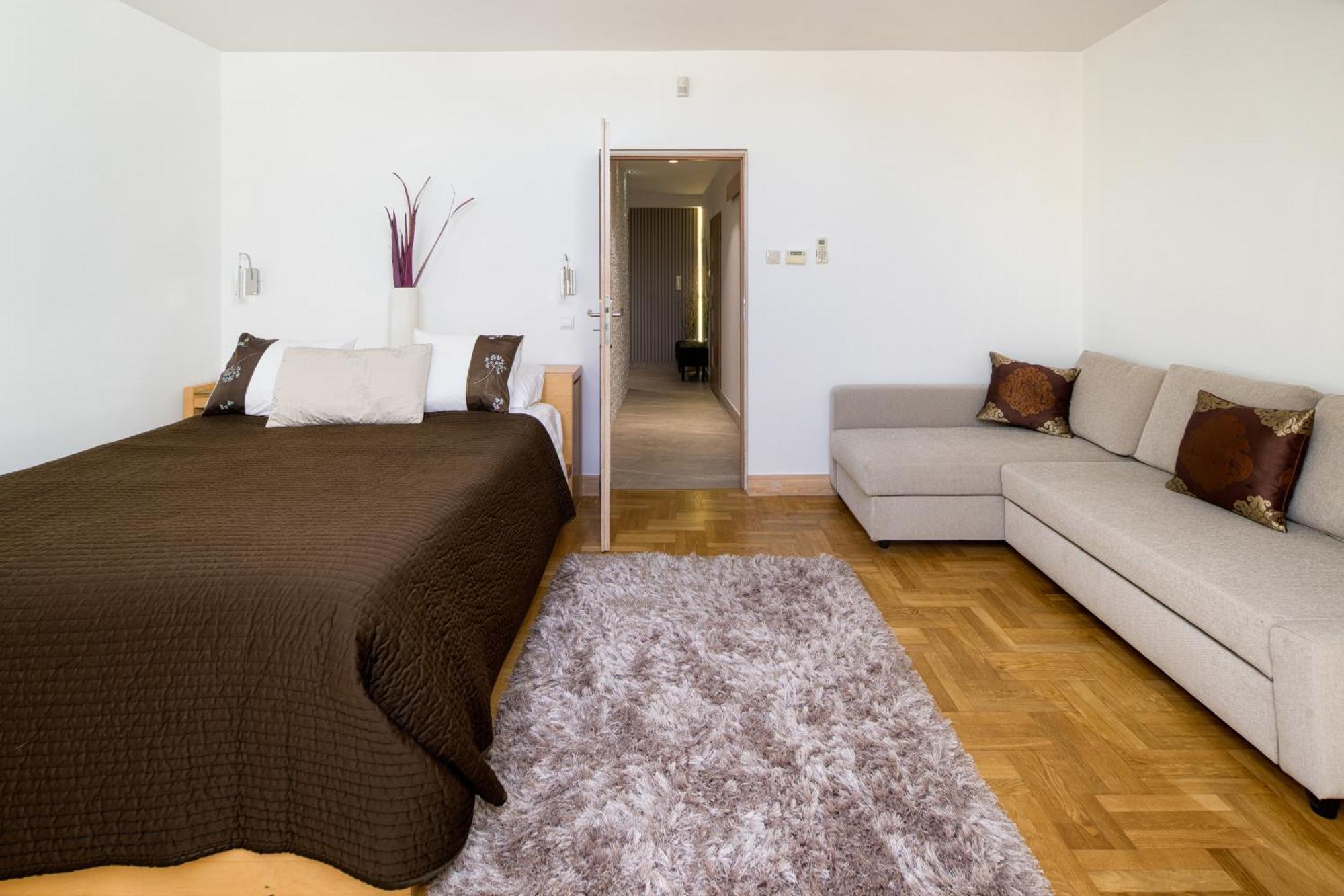 Apartament W Centrum - Duplex Penthouse In The Centre With Terrace And Air Conditioning คราคูฟ ภายนอก รูปภาพ